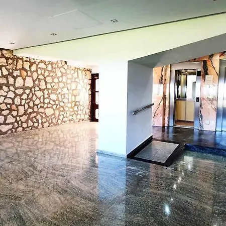 Diana 808 South-facing Beachfront With Amazing Sea Views
